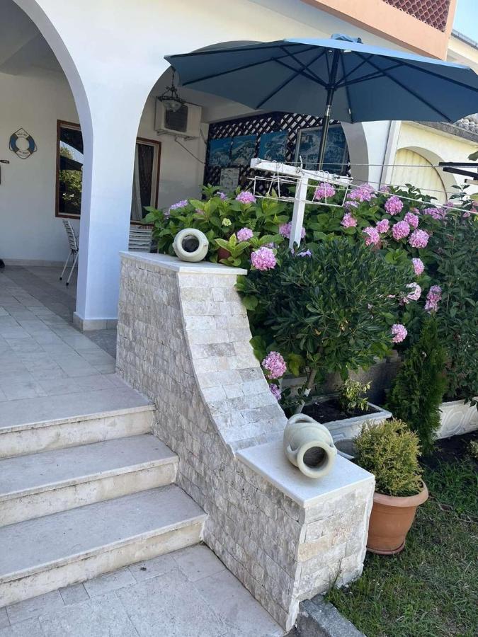 Studio Rooms Moncherie Ulcinj Eksteriør bilde
