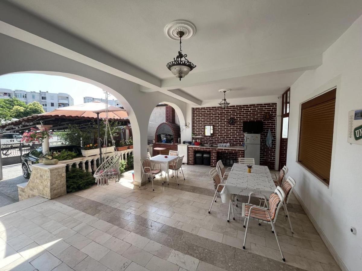 Studio Rooms Moncherie Ulcinj Eksteriør bilde