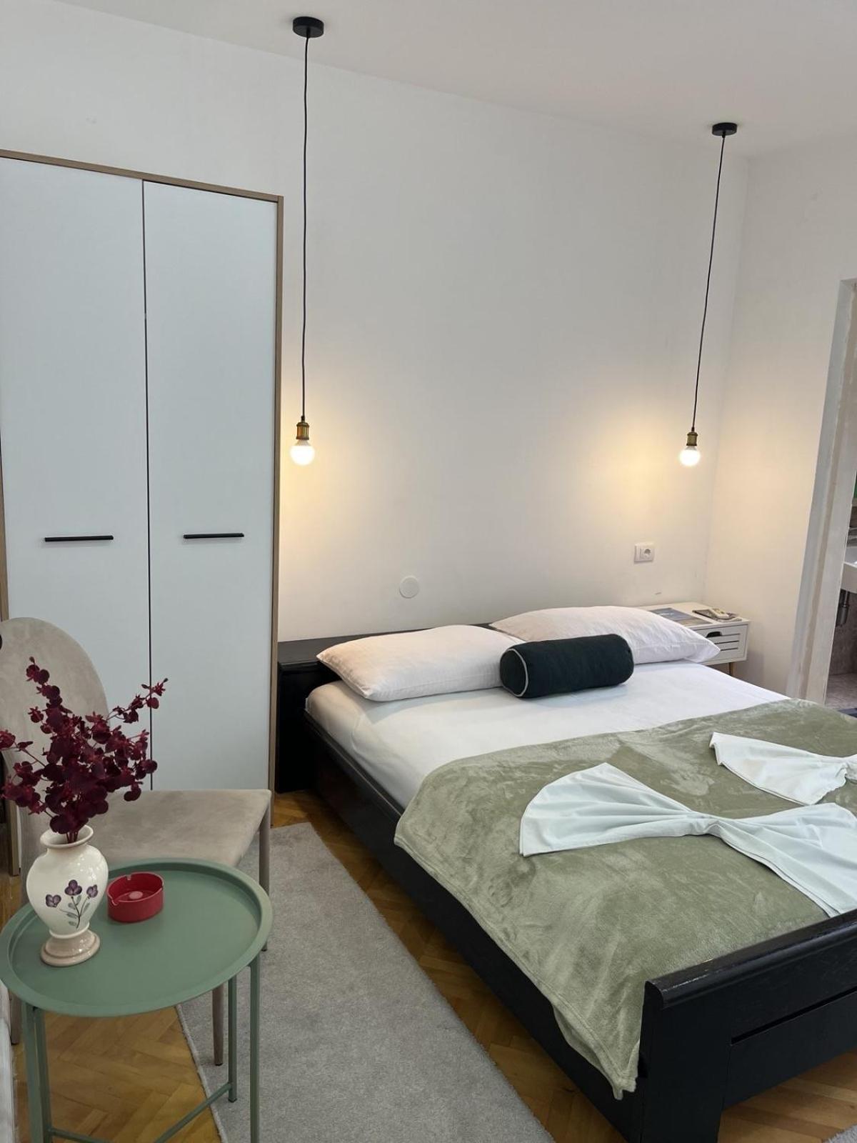 Studio Rooms Moncherie Ulcinj Eksteriør bilde