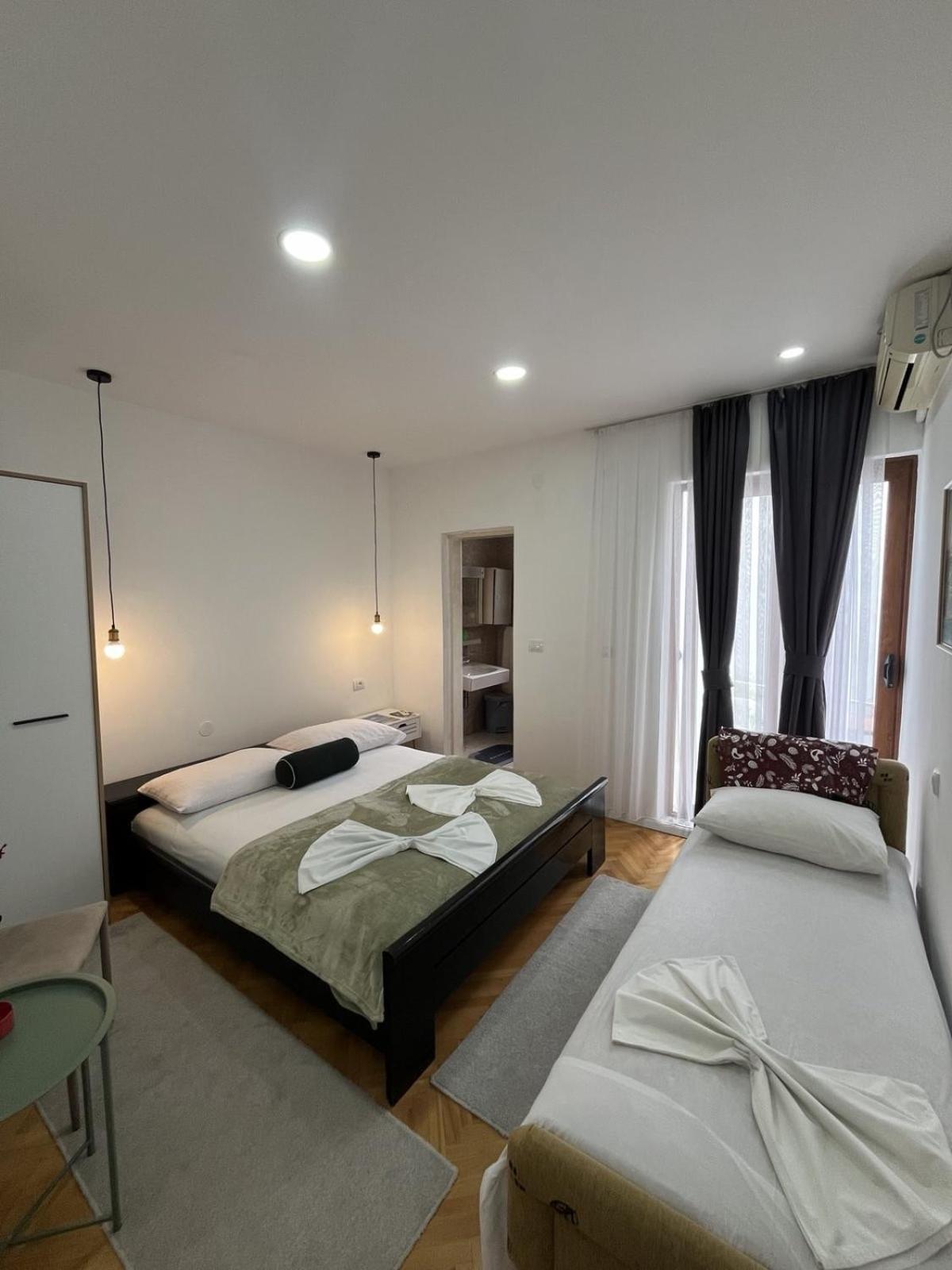 Studio Rooms Moncherie Ulcinj Eksteriør bilde